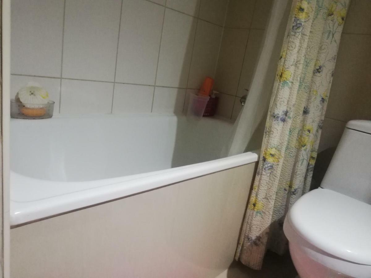 Una Habitacion Privada Con Bano Privado En Centro Historico Santiago du Chili Extérieur photo