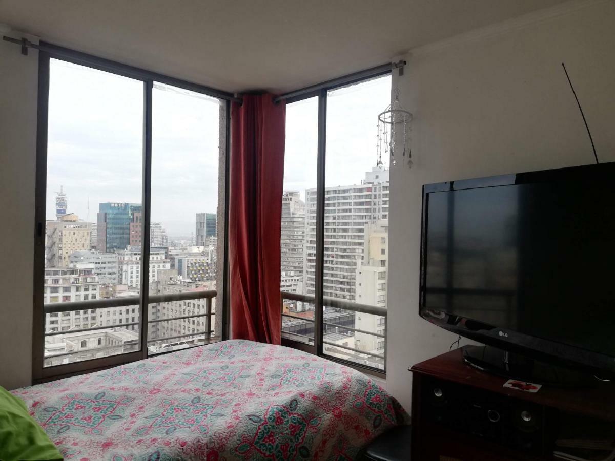 Una Habitacion Privada Con Bano Privado En Centro Historico Santiago du Chili Extérieur photo